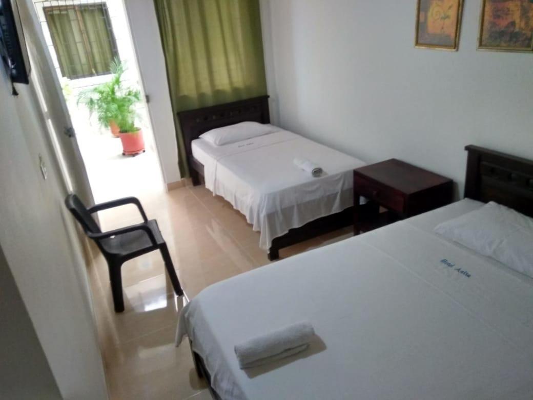 Hotel Anita Puerto Berrio Eksteriør bilde
